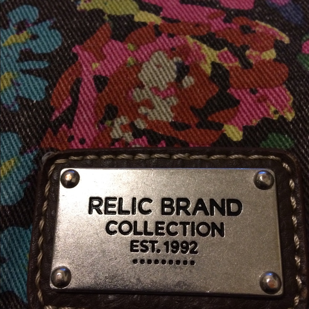 Relic Brand Collection Purse - Picture 6 of 7